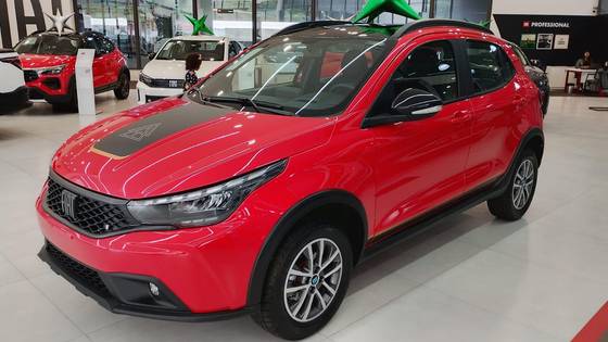 FIAT ARGO 1.3 FIREFLY FLEX TREKKING CVT